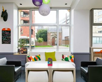 Ibis Styles Lille Centre Gare Beffroi - Lille - Restaurant