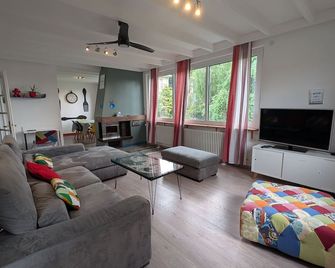 Chemin des Vignerons - מץ - סלון