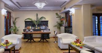 Hotel Clarks - Varanasi - Lounge