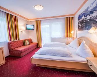 Hotel Grundlhof - Bramberg am Wildkogel