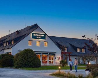 Logis Hotel De La Loire Ancenis - Restaurant Les Bateliers - Vair-sur-Loire - Budova