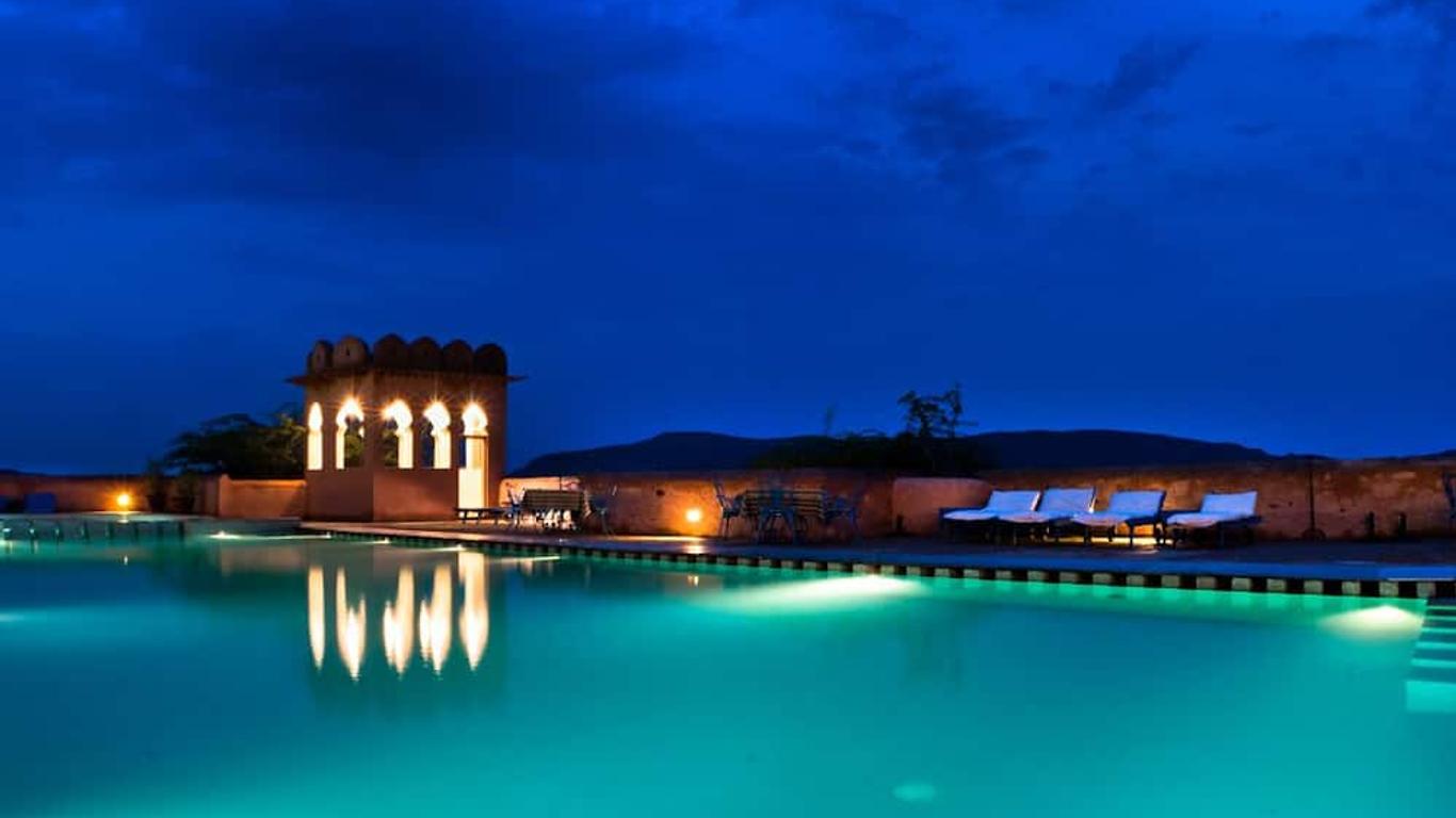 Neemrana's - Hill Fort - Kesroli