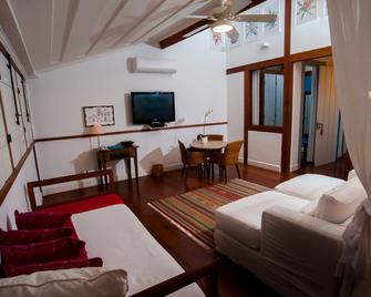 Casa Turquesa Maison D'Hotes - Paraty - Living room