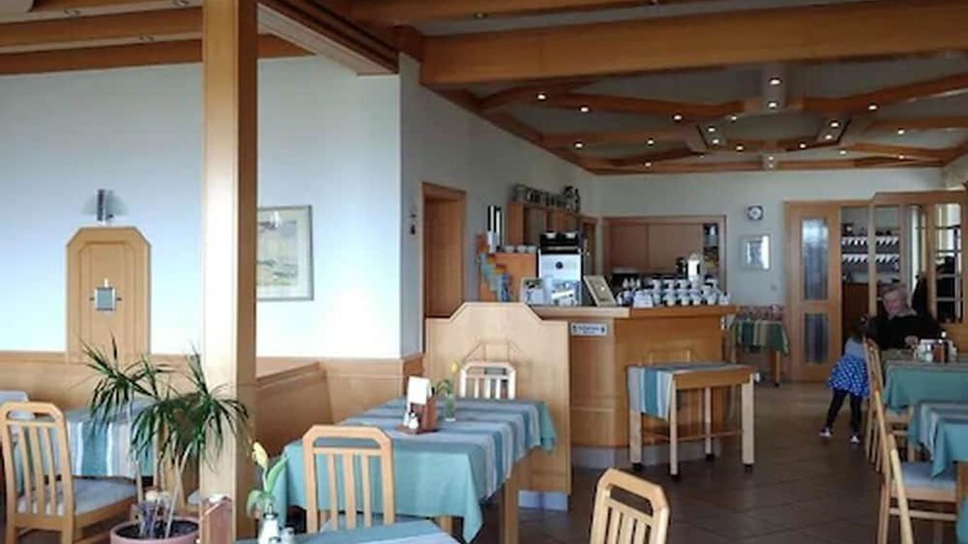 Zur Schonen Schnitterin Gasthof