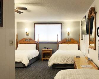 Tyrolean Lodge - Aspen - Bedroom