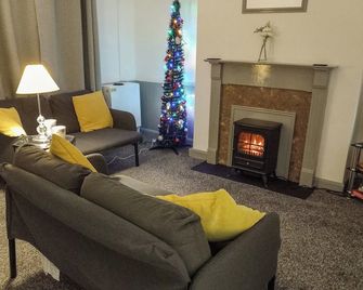 Brookshaw Cottage - York - Living room