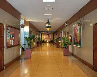 Suriwong Chumphon Hotel - Chumphon - Hall