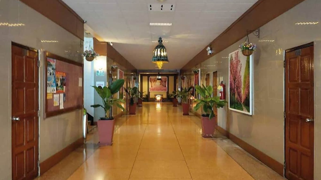 Suriwong Chumphon Hotel