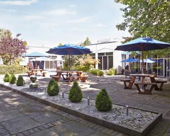 Novotel Coventry M6 J3 - Coventry - Patio