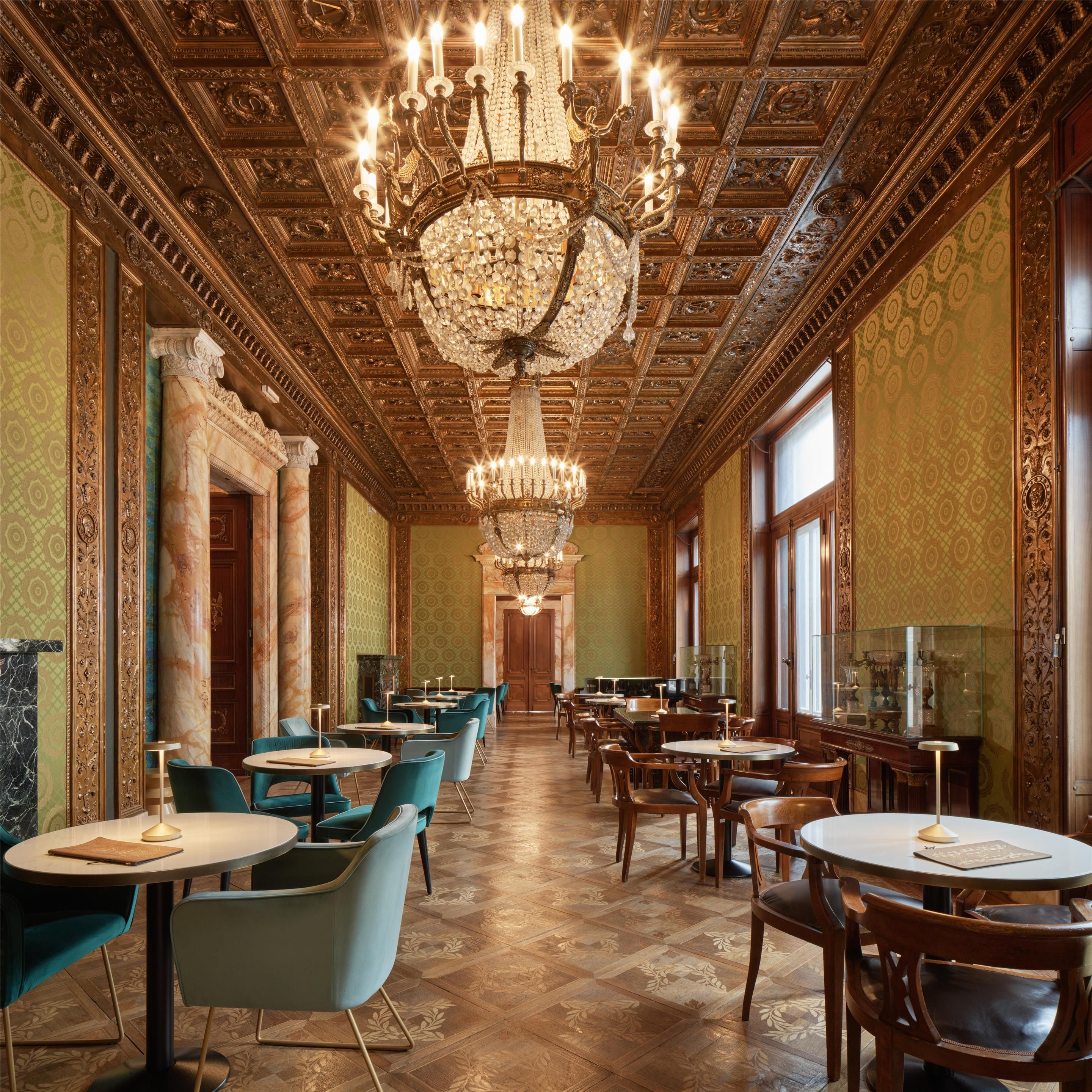 DoubleTree by Hilton Trieste - טריאסטה - מסעדה