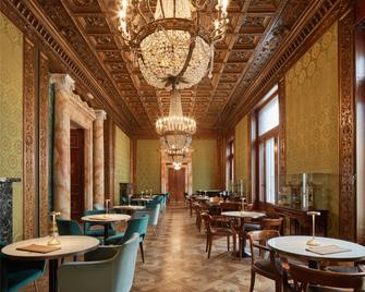 DoubleTree by Hilton Trieste - Trieste - Restaurant