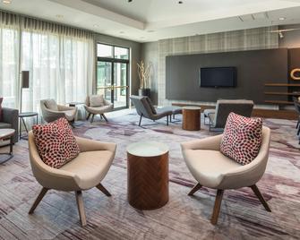 Courtyard by Marriott Seattle Federal Way - Federal Way - Area lounge