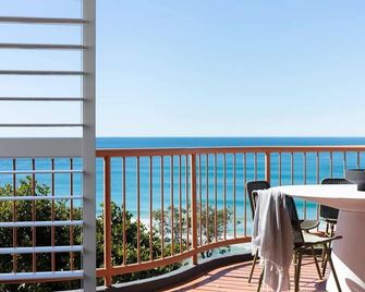 Beachfront Villa - Coolum Beach - Balkon