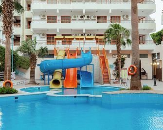 Empire Hotel Aqua Park - Hurghada - Piscina