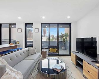 149bk-501 New Prime Greenpoint 2br Wd In - بروكلين - غرفة معيشة