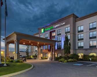 Holiday Inn Express & Suites Belleville By IHG - Belleville - Gebäude