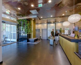 Mercure Hotel Würzburg am Mainufer - Wurzburgo - Lobby