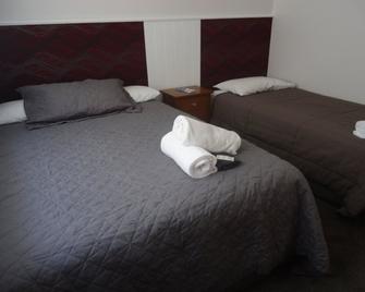 High Street Living Motel - Picton - Sypialnia
