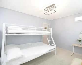 Lovely House - Seoul - Bedroom