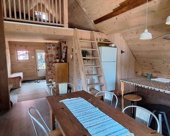 Auberge & Campagne - Saint-Ferreol-les-Neiges - Comedor