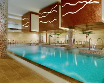 Sheraton Athlone Hotel - Athlone - Pool