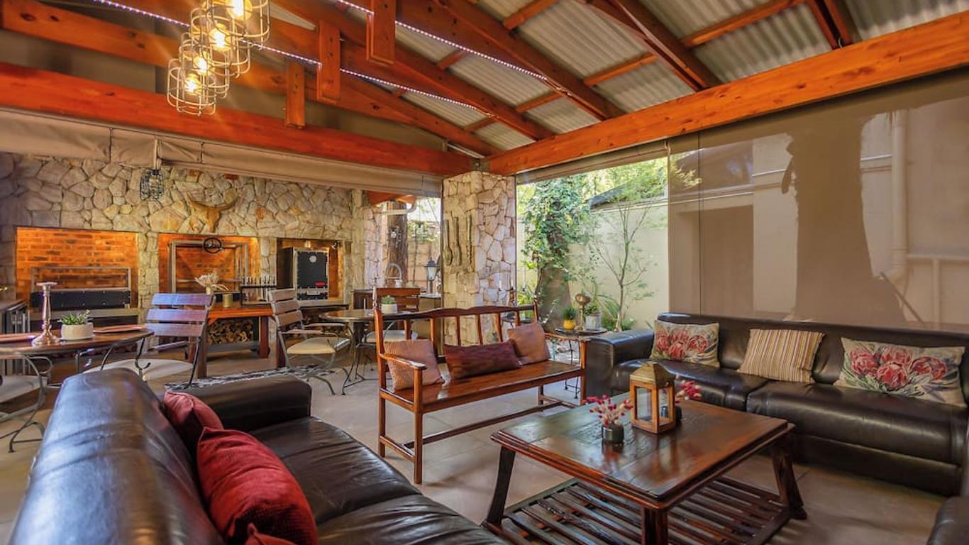 Afrique Boutique Hotel O.R. Tambo