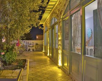 Elda Alacati Boutique Hotel - Alacati - Balcony