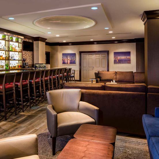Bar view of DoubleTree by Hilton Hotel Jacksonville Riverfront