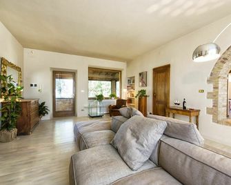 Villa Piazza Della Fortezza - Montalcino - Living room