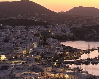 Salt Suites Paros - Naousa