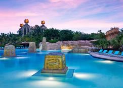 The Reef At Atlantis- Topaz 2 Bedroom Suite Autograph Collection - Nassau - Pool