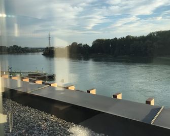 Hotel Donauhof Mauthausen - Mauthausen - Balkon