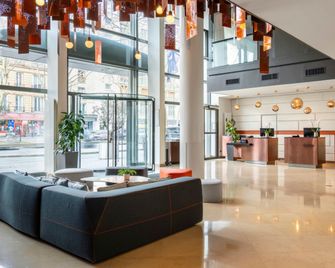 DoubleTree by Hilton Paris Boulogne - Boulogne-Billancourt - Recepción
