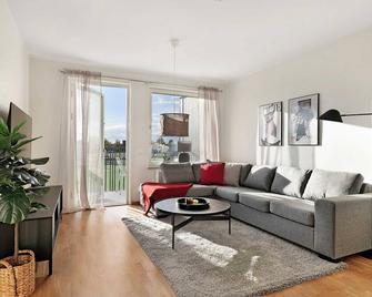 Guestly Homes - 3br Corporate Comfort - Boden - Soggiorno