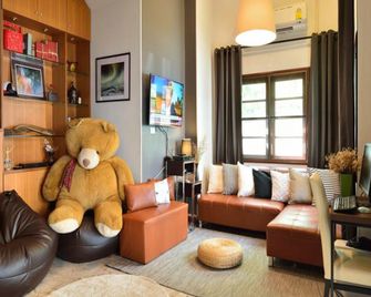 Lost And Found - Bangkok - Lobby