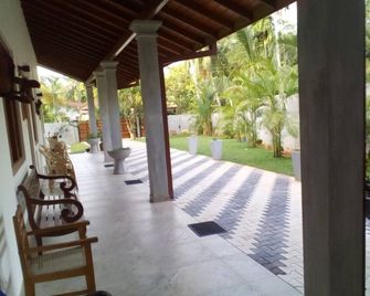Orchid Dream - Bentota - Innenhof