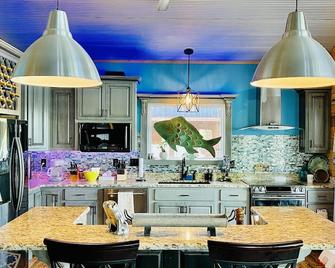 River View & Retreat - Crump - Kitchen