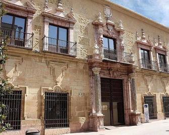 Apartment Arevalo Center, Parking Gratis - Lucena - Building