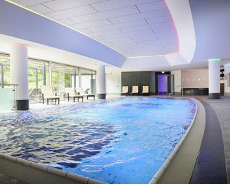 ザウアーランド シュターン ホテル - ヴィリンゲン - プール