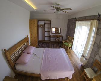 Farmidaya Biotel - Ayvacik - Habitación