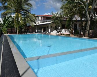 Star Holiday Resort - Hikkaduwa - Pool