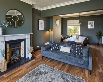 Host & Stay - Raven House - Robin Hood's Bay - Sala de estar