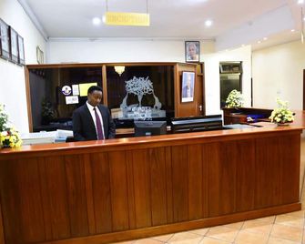 New Safari Hotel - Arusha - Lễ tân