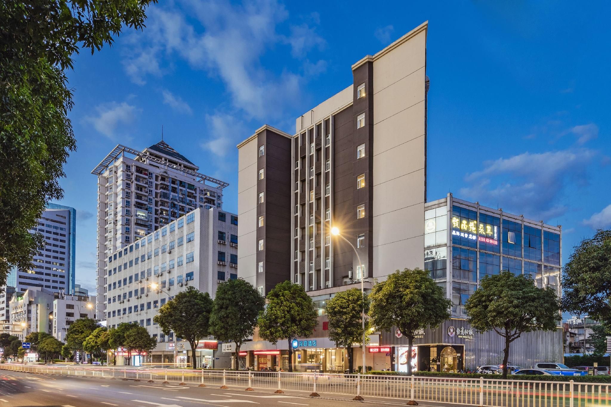 Hanting Express Fuzhou Wuyi Square - פוז'ו - בניין