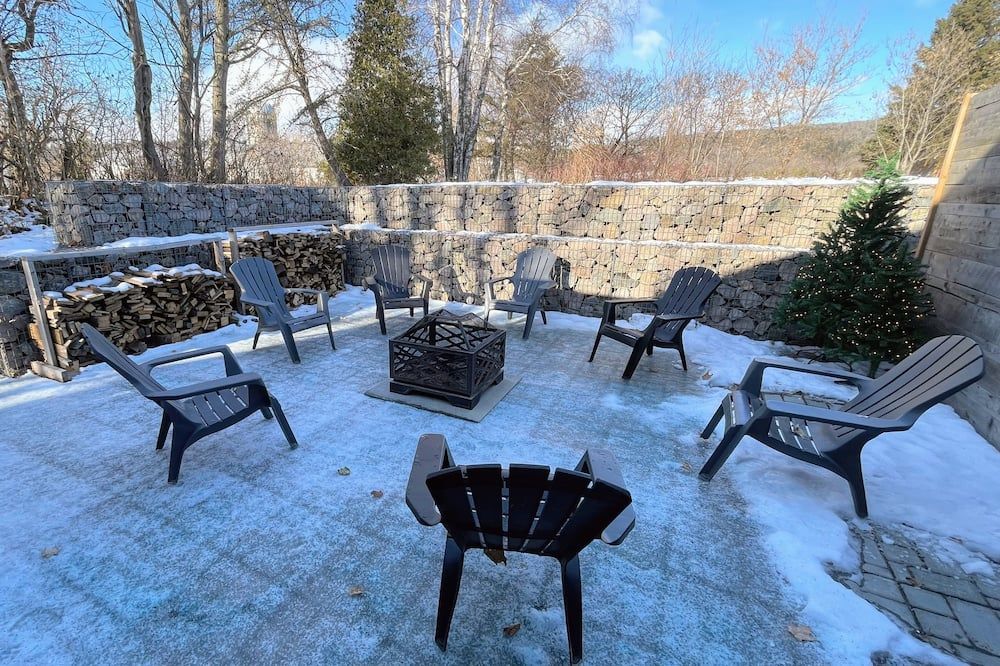 لا بيلي إكسكوس - بيوبري - شرفة مرصوفة