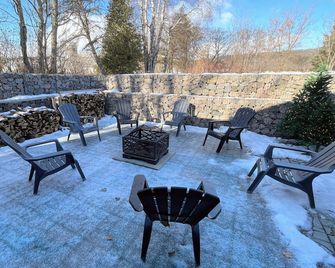 La Belle Excuse - Beaupre - Hol