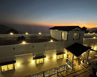 Serene Forest Resort - Nainital