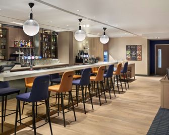 Hyatt Place London Heathrow Airport - West Drayton - Bar