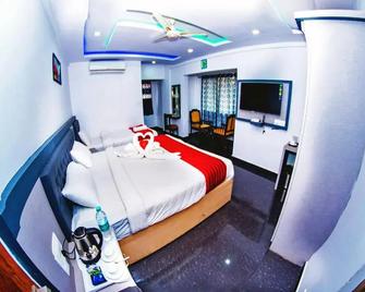 Hotel Hill View - Madikeri - Bedroom