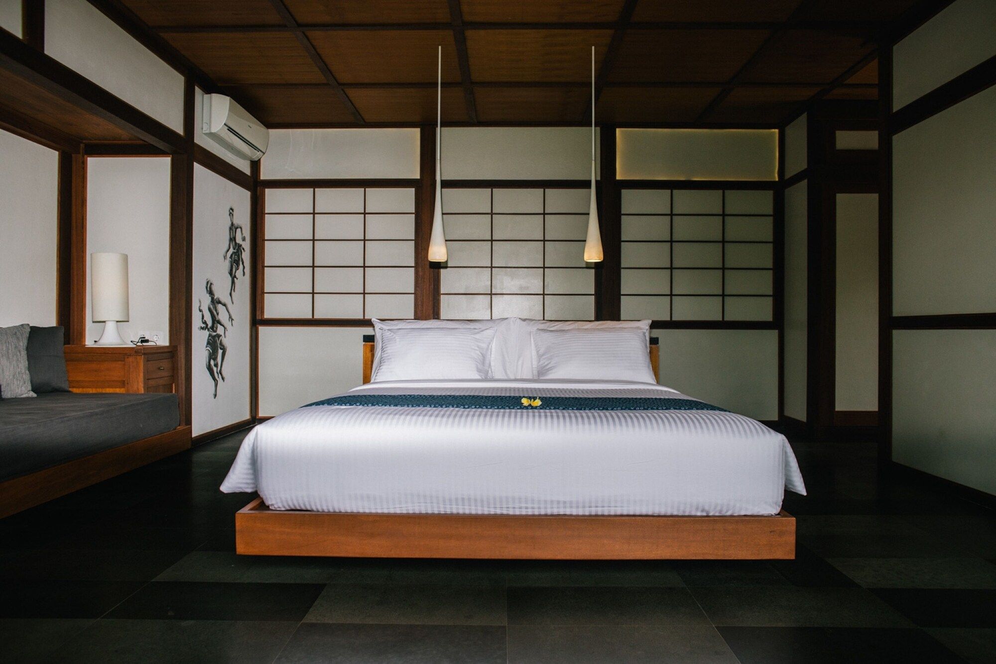 منتجع وسبا سورابورا